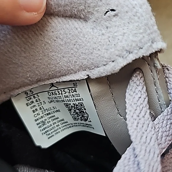 Paris Saint-Germain x Air Jordan 5 Retro Low ‘Paname’ - Picture 8 of 8